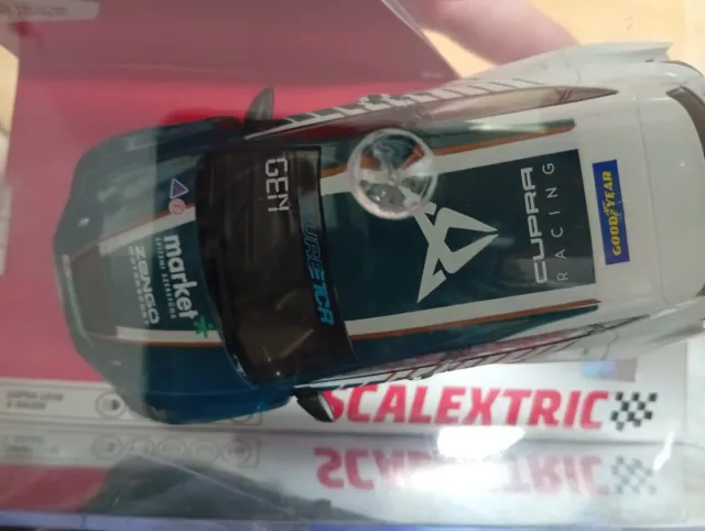 Scalextric Cupra Leon E-Racer