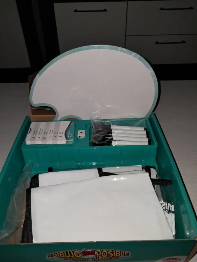 Juego de mesa Dibujo Imposible Bizak