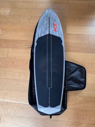 KT SuperK 60lt. tabla de wingfoil.