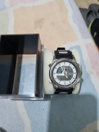 Reloj EVEMON CROIS Digital