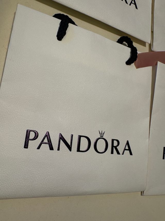 5 Bolsas Pandora Blancas con Asa y Lazo Rosa