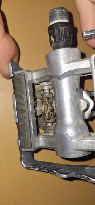 Pedales Mixtos Shimano