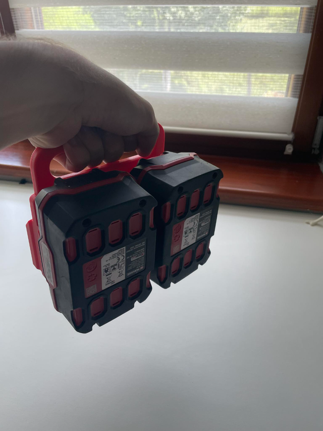 Porta Baterías Parkside 4 Ah Bluetooth