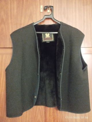 Chaleco interior Belstaff. Excelente estado. S.