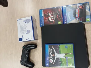 PS4 (PlayStation 4) slim 500 Negra + Juegos y 2