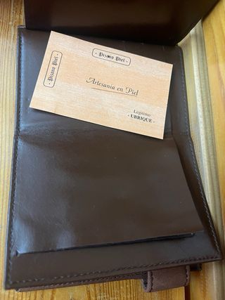 Cartera de piel de pizano marrón Ubrique