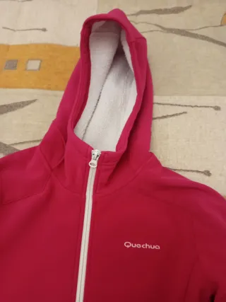 Chaqueta Quechua rosa con borreguito