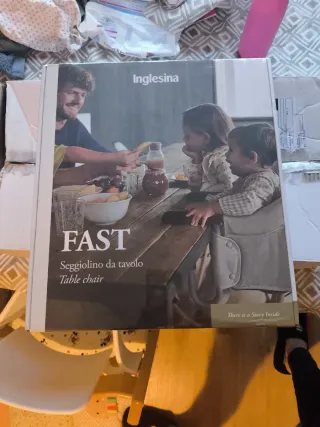 Trona Portátil Inglesina FAST