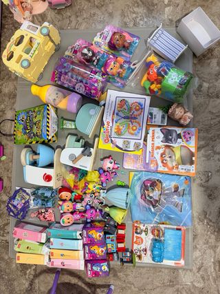 I Love VIP Pets e legno sylvanian cry babies lego