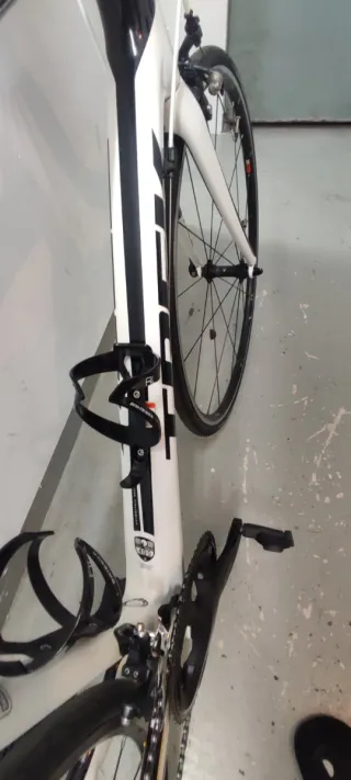 Bicicleta de carretera Trek Domane 4.7 Ultrega