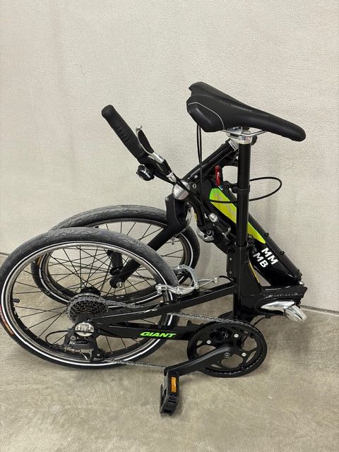 Bicicletta Pieghevole Giant Halfway