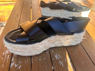Sandalias Zara plataforma cuña esparto