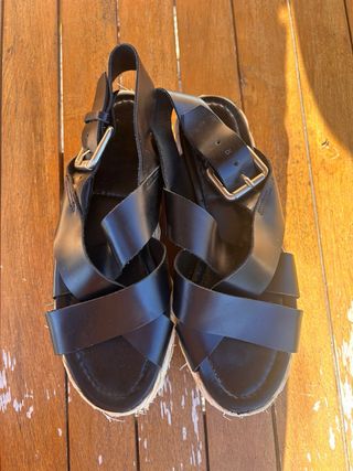 Sandalias Zara plataforma cuña esparto