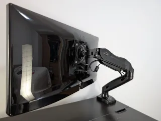 Monitor LG Ultrawide 25" + Soporte 360°