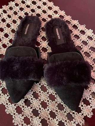 Sabot Calzedonia scamosciato con pelliccia nero