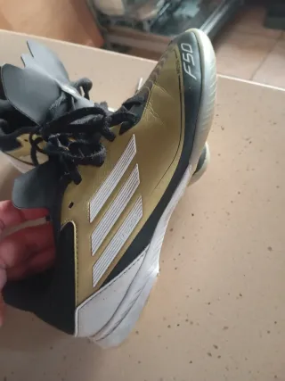 Botines de fútbol sala Messi Adidas
