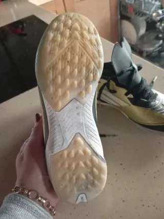 Botines de fútbol sala Messi Adidas