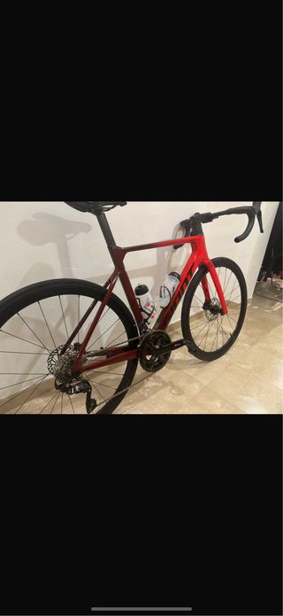 Bici Carretera Giant Carbono Roja