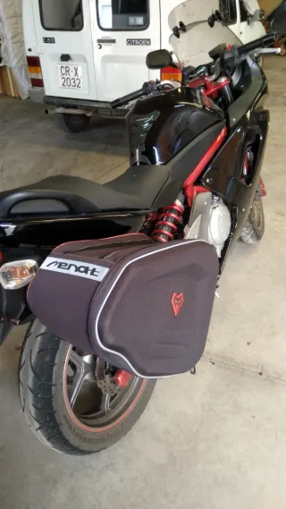 Kawasaki ER6F - Perfecto Estado