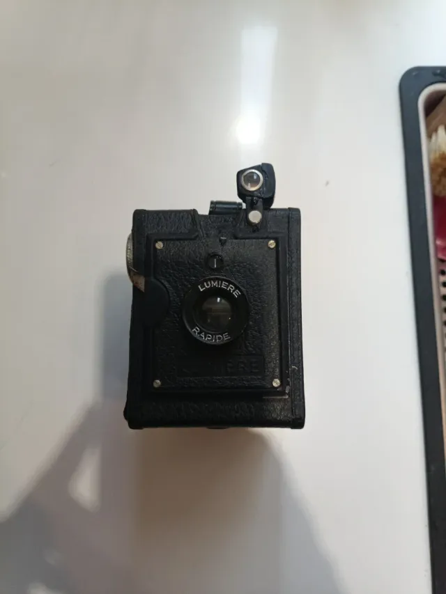 Cámara Lumiere Rapide Años 50, con caja original