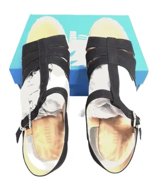 Sandalias - Marca Mustang