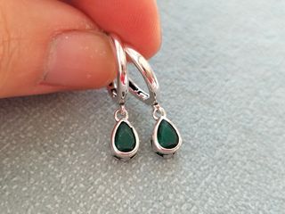 Pendientes aro gota verde plata de ley