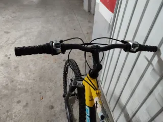 Lote de 3 bicicletas, ideales pasear por la montañ