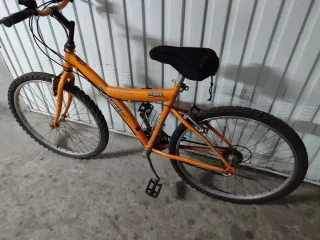 Lote de 3 bicicletas, ideales pasear por la montañ