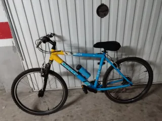 Lote de 3 bicicletas, ideales pasear por la montañ