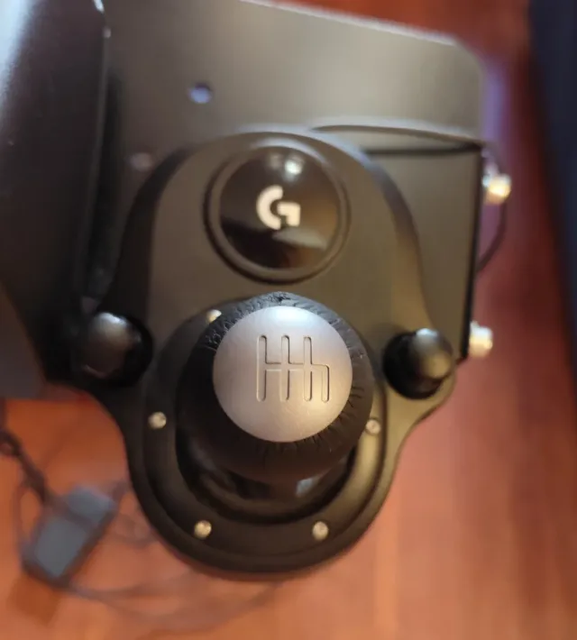 Volante Logitech PS4 y PS5.