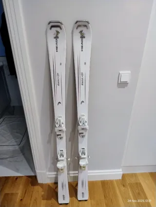 Esquís HEAD Absolut Joy 153 cm