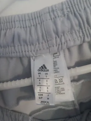 Chándal Real Madrid Adidas Gris y Blanco original