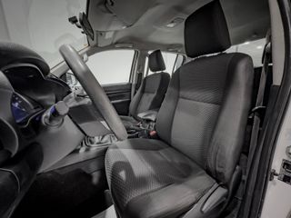 Toyota Hilux 2.4 D-4D Cabina Doble GX
