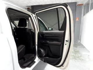 Toyota Hilux 2.4 D-4D Cabina Doble GX