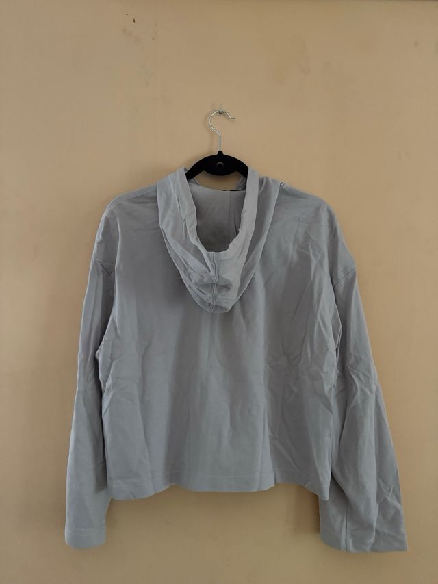 Sudadera Nike Gris con Capucha