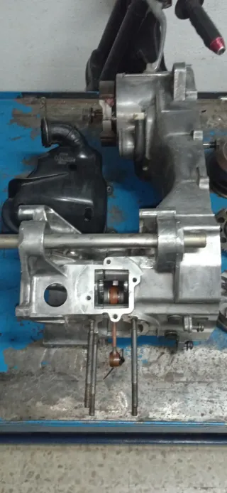 Bloque Motor Yamaha Jog R 49 c.c AC AIRE