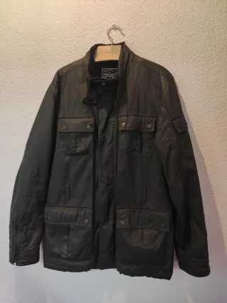 Chaquetón negro hombre, forrado
