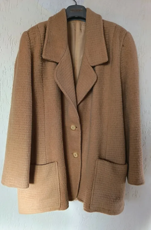 Cappotto donna vintage beige