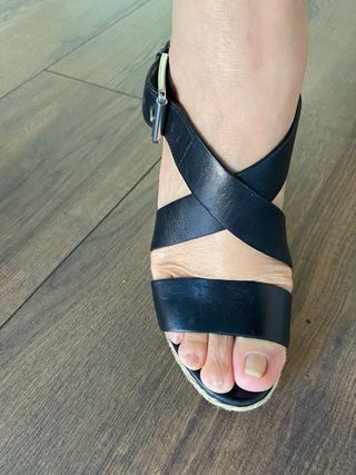 Sandalias Michael Kors Negras y Plateadas