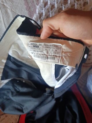 Pantaloni Carabinieri con banda rossa