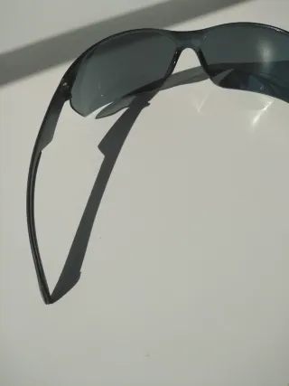 Gafas de sol montura negra