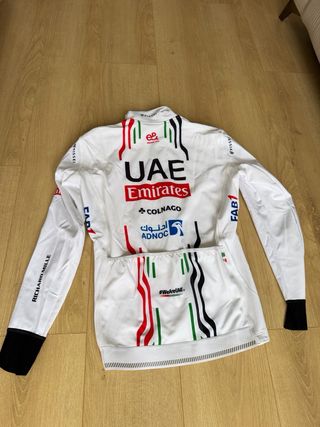 Chaqueta UAE Emirates Talla M