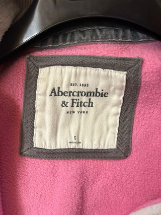 Felpa Abercrombie & Fitch con cappuccio rosa Tagli