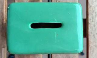 Salvadanaio stile Game Boy