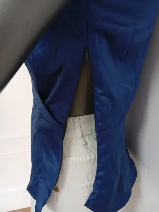 Blusa cruzada azul eléctrico Talla S