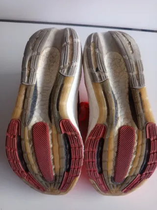 Adidas Ultraboost Light Naranja