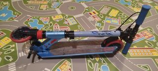 Patinete Plegable Azul con Freno y Suspensión