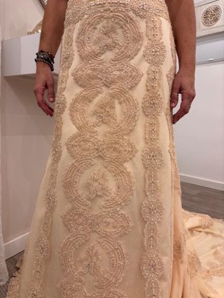 Vestido de Novia Pronovias Beige/Oro