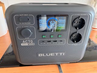 Bluetti AC70 Estación Energía Portátil 1000W