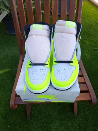 Jordan 1 High OG Visionaire Talla 44.5